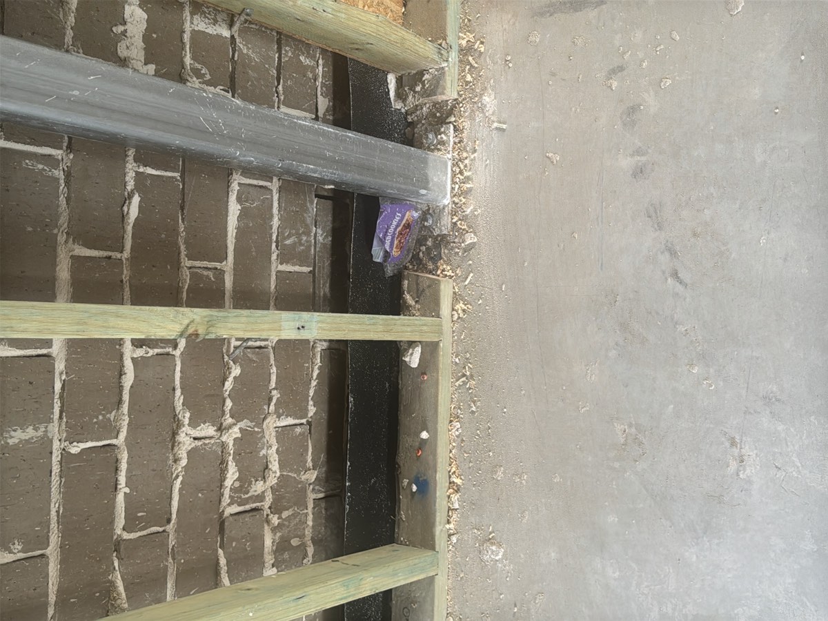 Discontinuous bracing wall, recorded during a frame inspection in Box Hill